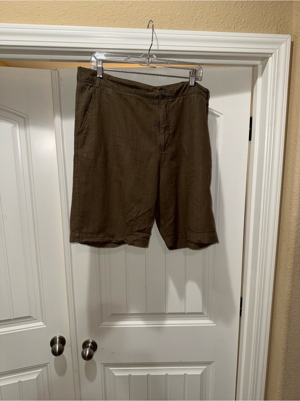 OAK + FORT Men's Olive Flat-Front Casual Shorts Size L EUC